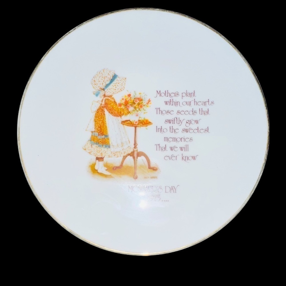 VINTAGE Holly Hobbie Collectors Edition Plate Happy Mothers Day 1975